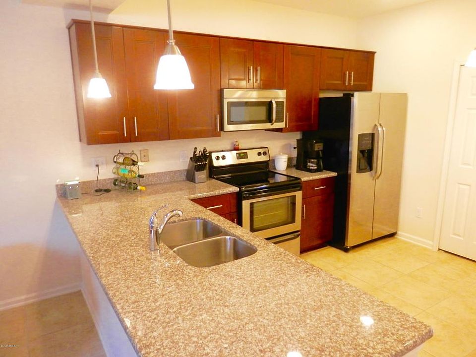 1st image of 11355/6 Estancia Villa Cir #206