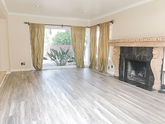 2nd image of 4840 College Ave #42