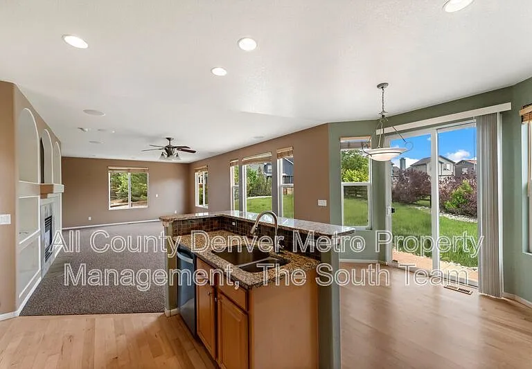7680 Elk Ct — Photo 10