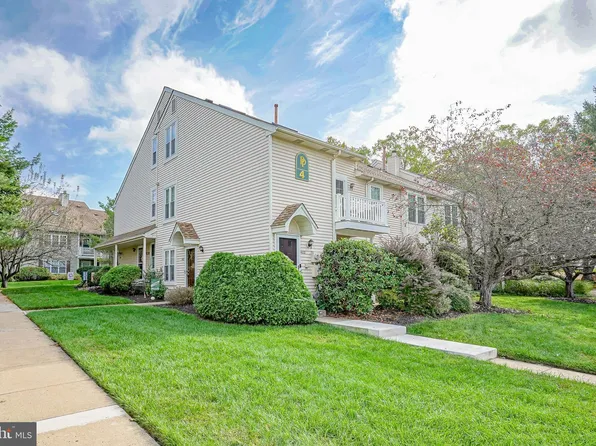 401 Wimbledon Way, Blackwood, NJ 08012