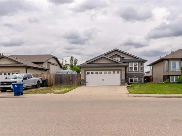708 6TH AVENUE S, Martensville, SK S0K 2T0