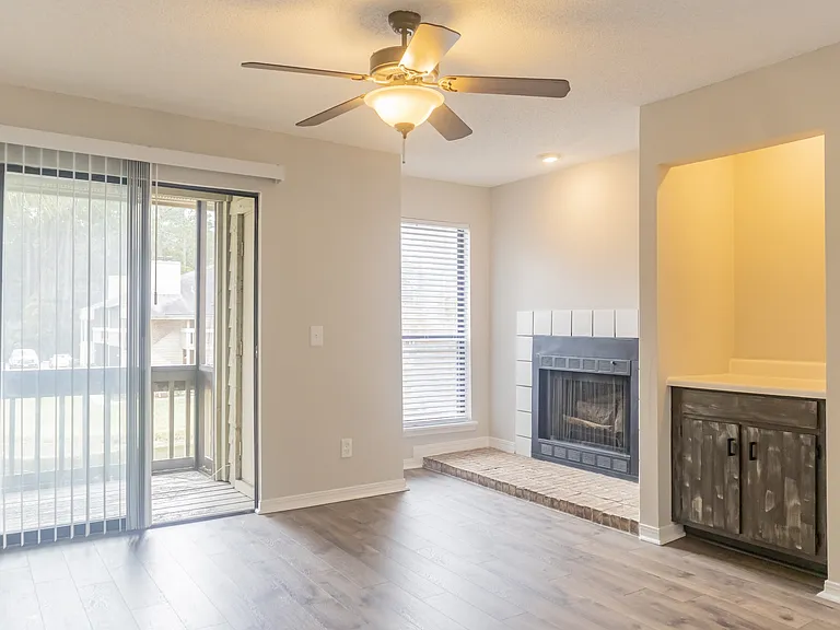 10200 Belle Rive Blvd #1-190 — Photo 17