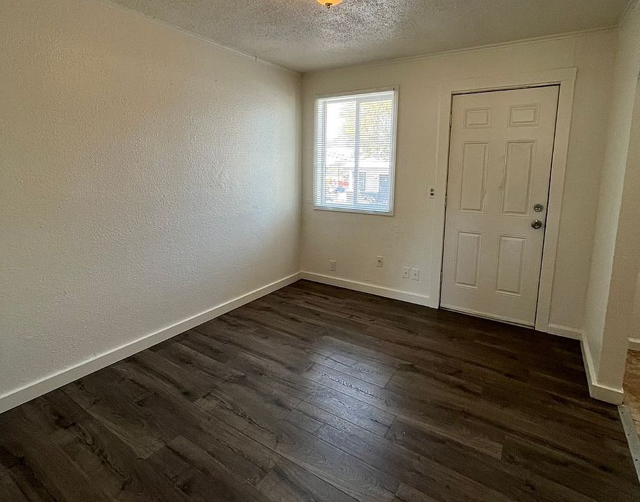 1st image of 1029 S Division St #3