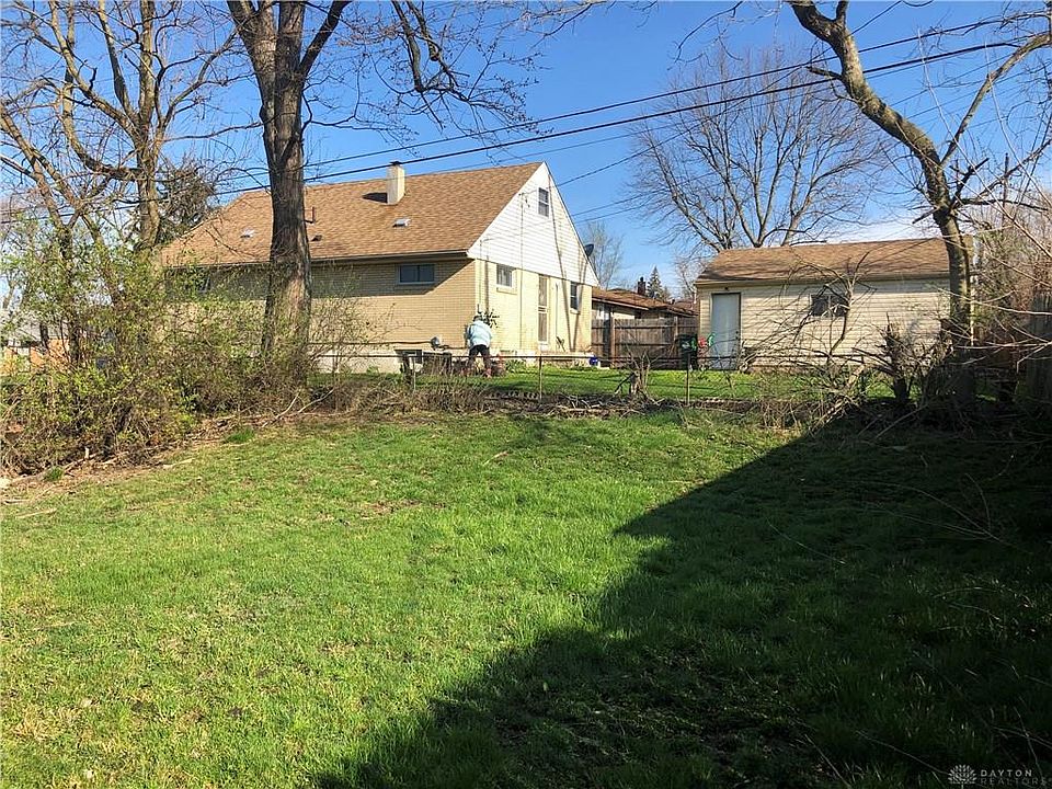 2nd image of 4031 Middlehurst Ln