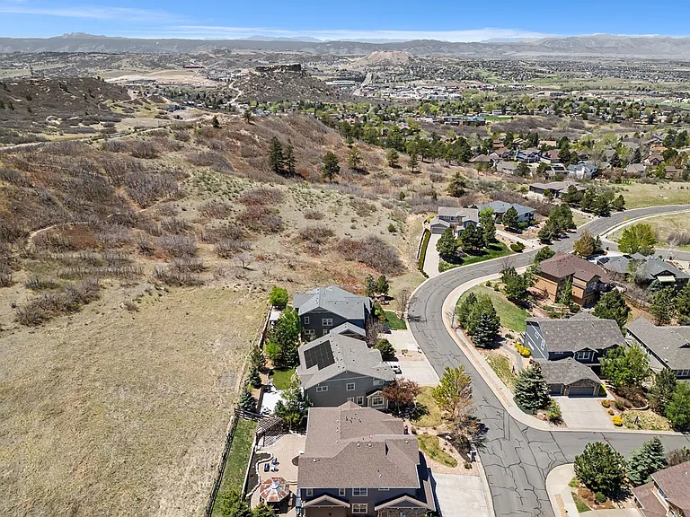 2212 Ridgetrail Dr — Photo 24