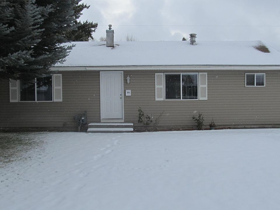 1st image of 210 Alpine Dr