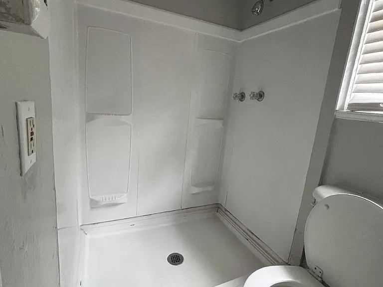 718 S Yakima Ave #1 — Photo 11