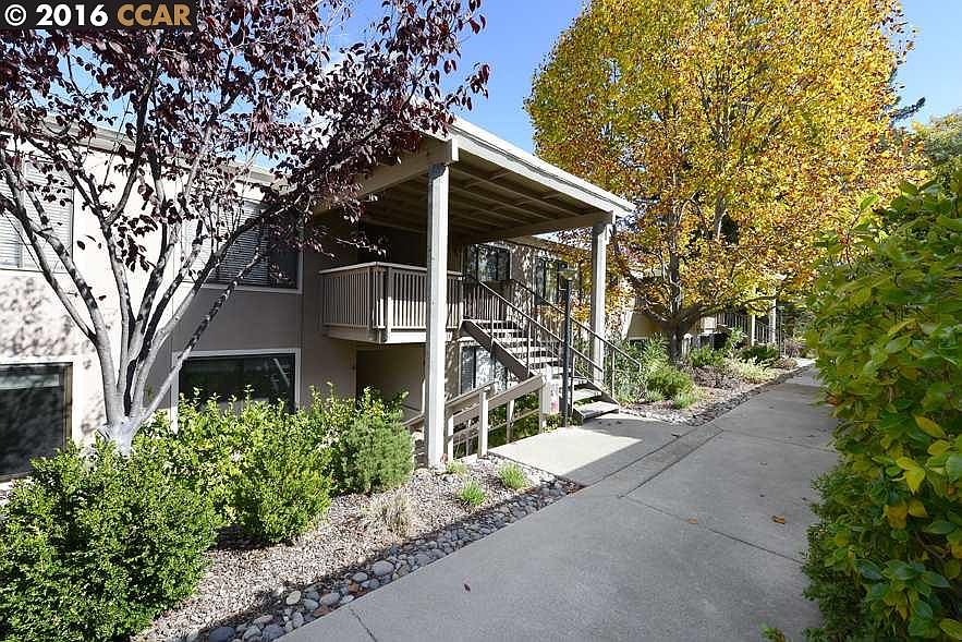 1st image of 2601 Pine Knoll Dr Unit 10