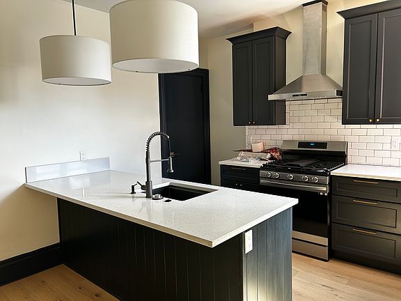 Chef's kitchen