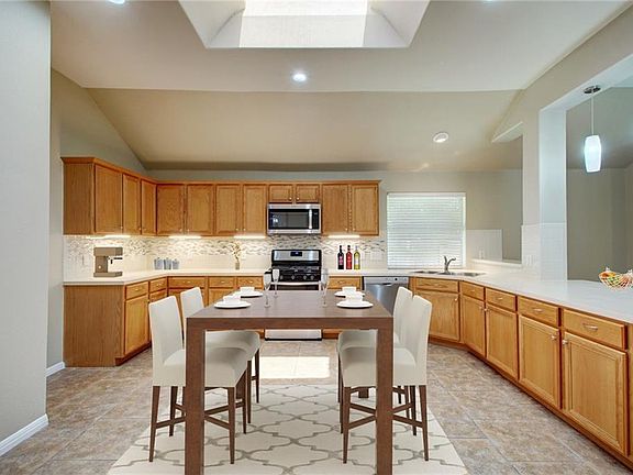 4th image of 3212 Ash Glen Ln