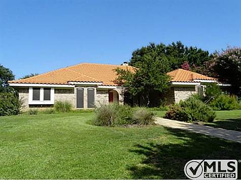 1st image of 4001 Windermere Dr