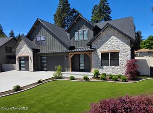 11969 N Rocking R Rd, Hayden Lake, ID 83835