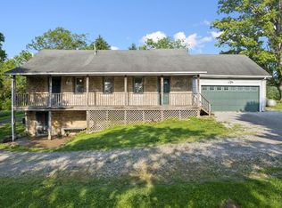1976 Shinkles Ridge Rd, Georgetown, OH 45121