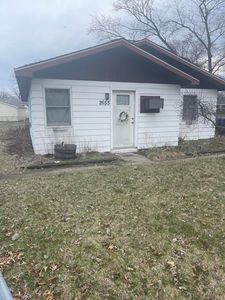 2655 Huntington St, Lake Station, IN, 46405