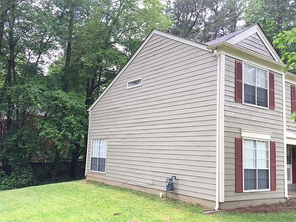 374548_left_05032016