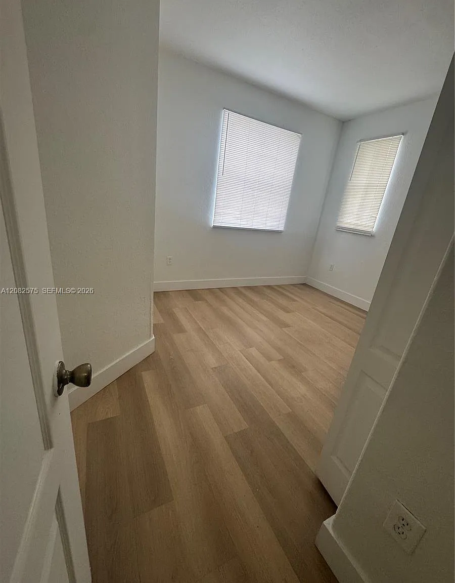 Shoma Condo At Keys Cove — Photo 2