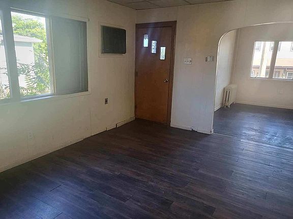 3rd image of 427-429 N Saint Francis Cabrini Ave