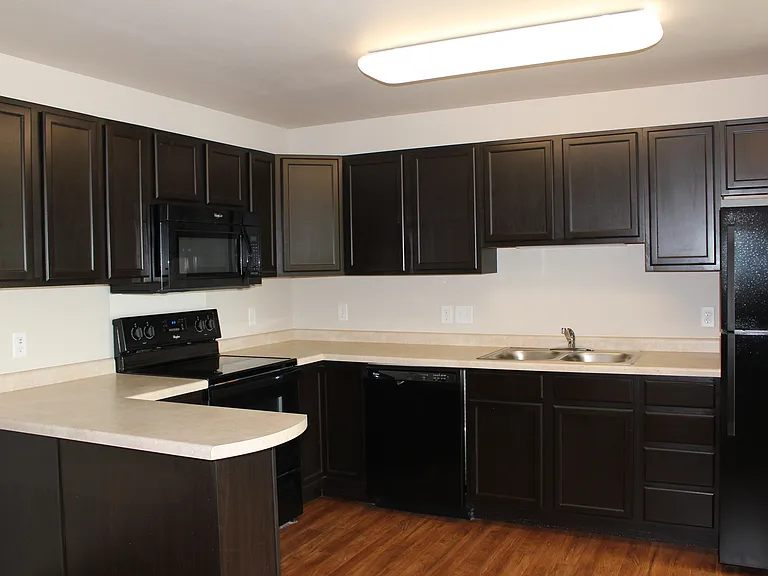 Ashland Place — Photo 13