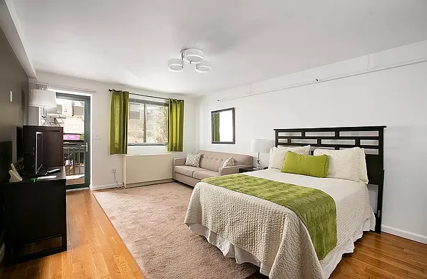 Rented by Corcoran | media 3