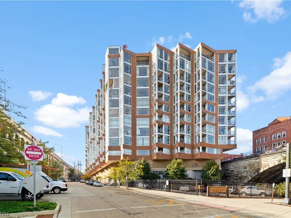 2222 Detroit Ave APT 604, Cleveland, OH 44113