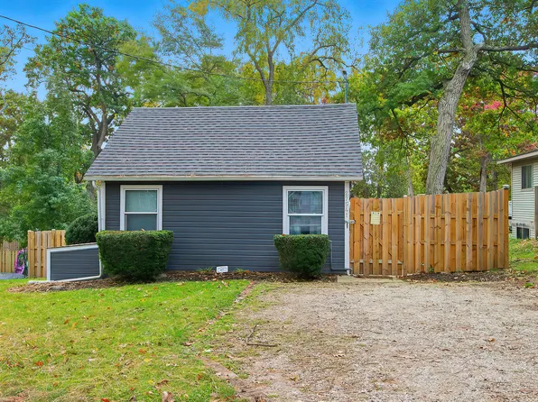 27541 94th St, Salem, WI 53168