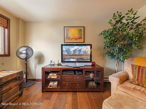 5th image of 7140 N Rachel Way Unit 3-4