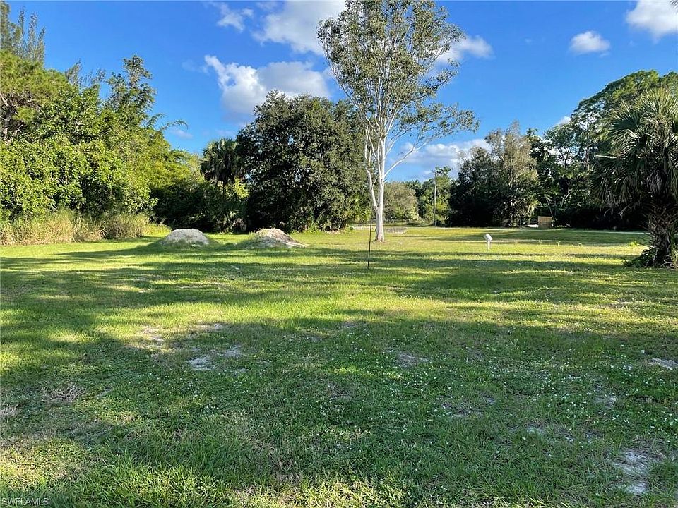 1st image of 7941 Hart Dr
