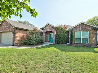 202 SE 7th St, Lexington, OK 73051