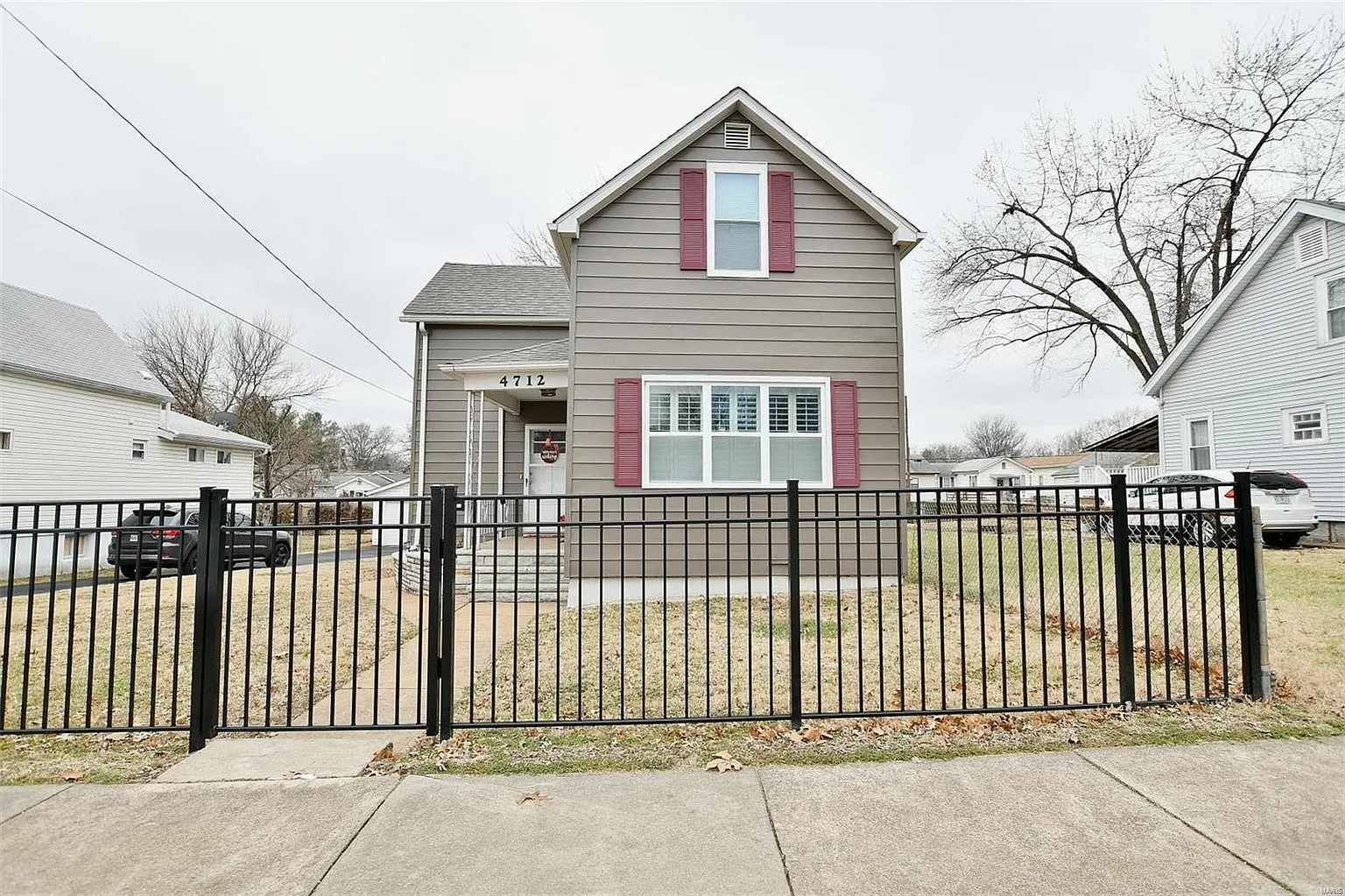 4712 Oldenburg Ave photo 1