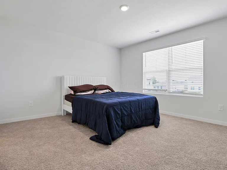 6302 Marinelli Dr N — Photo 20