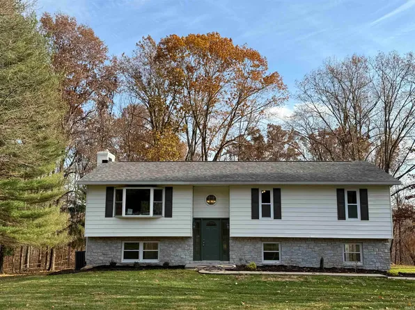 3030 E Carowinds Ct, Bloomington, IN 47401