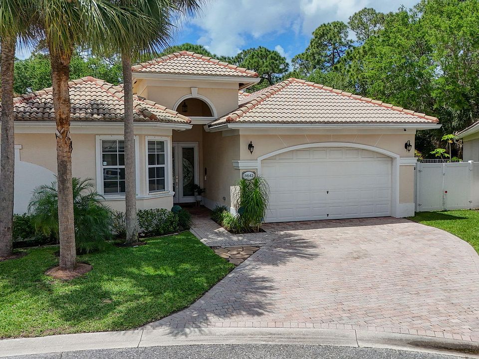 1st image of 8642 Plum Cay