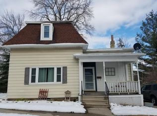 128 N German Ave, Jefferson, WI 53549