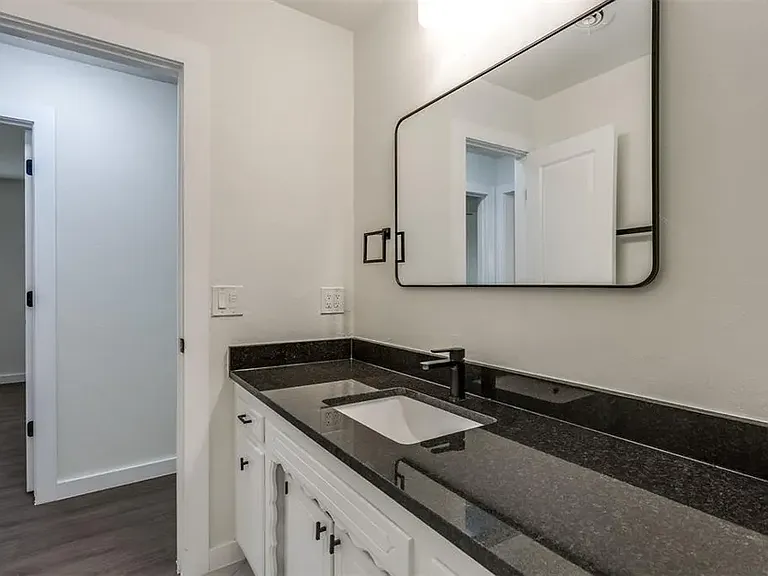 9408 Northland Rd — Photo 23
