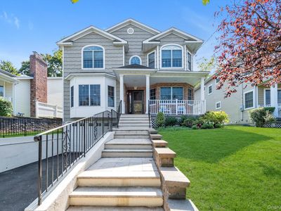 74 Bayview Avenue, Port Washington, NY, 11050