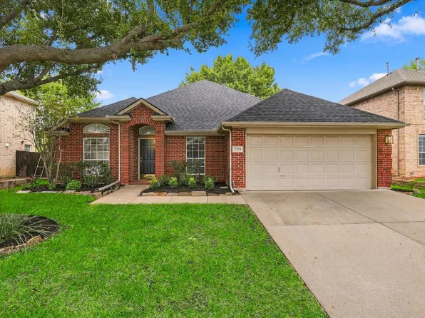 2704 Timberwood Dr, Flower Mound, TX 75028