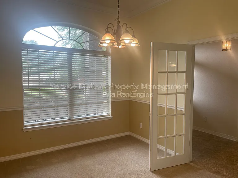 6940 Hardwood Ct — Photo 7