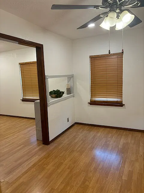 2 bed, 1000 sqft, $1,000 — Photo 3