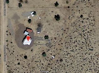 7724 N Mormon Flat Rd, Golden Valley, AZ 86413