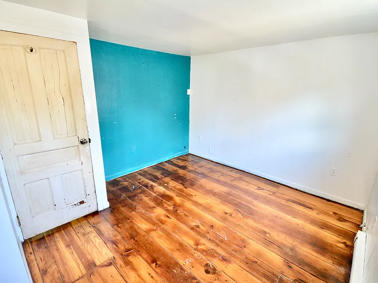 143 W Price St — Photo 12