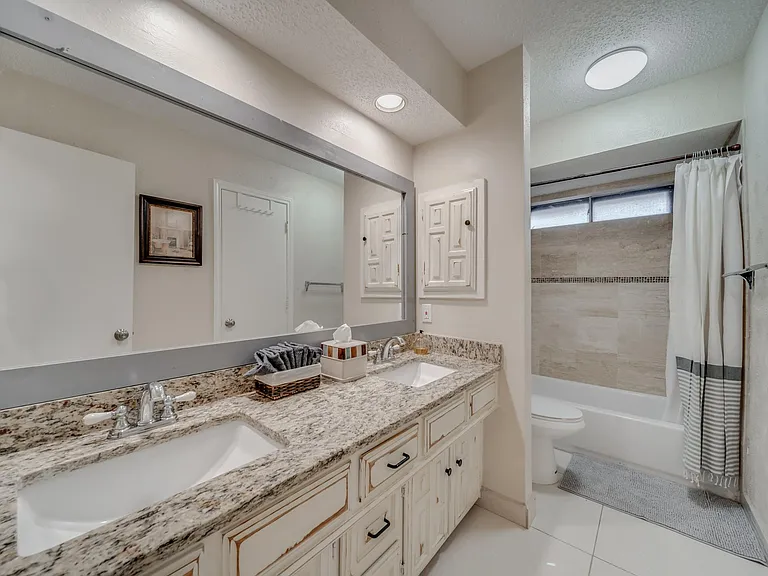 1021 Mellville Dr — Photo 22