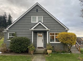 2705 Harvest Ln, Clinton, WA 98236