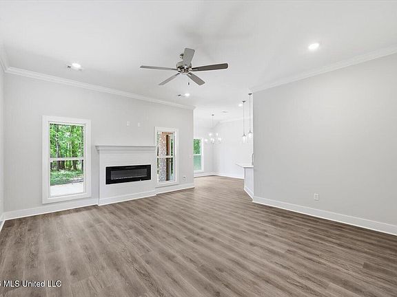 5th image of 225 Walter Jones Rd