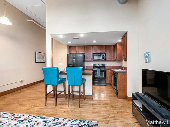 5th image of 600 Broadway Ave NW APT 203