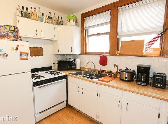 5th image of 2336 W Waveland Ave Frnt 2