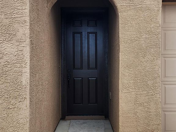 2nd image of 7822 S Wolf Creek Dr