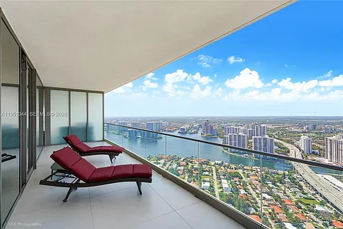 18975 Collins Ave #5103 Photo 1