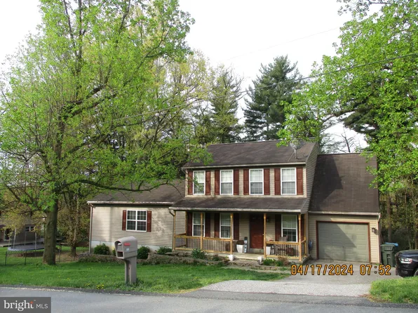 880 Marvell Dr, York, PA 17402