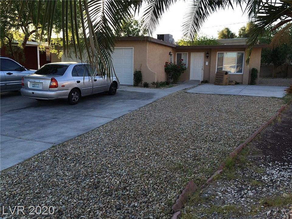 1st image of 204 Circle Dr