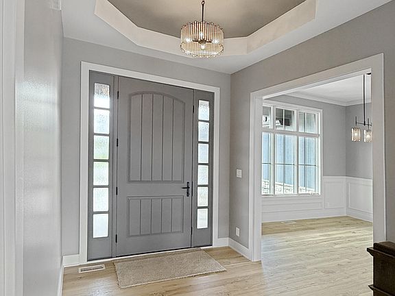 3rd image of 10148 Spring Lake Rd
